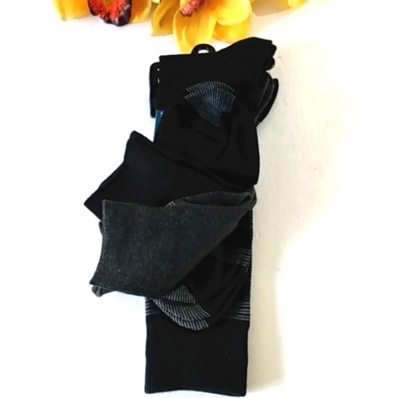 SILVERTOE GOLDTOE AQUAFX MOISTURE CONTROL DRESS SOCKS BLACK GRAY 3 PAIR SET NWT - Picture 5 of 6